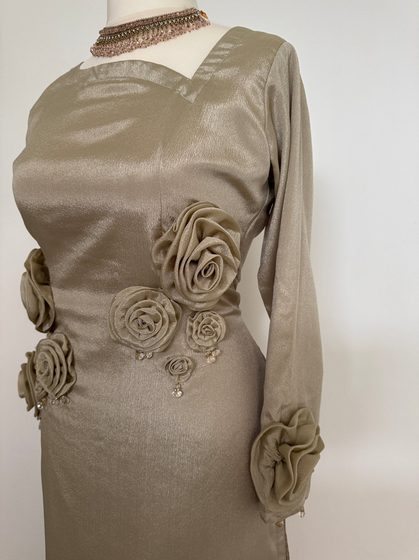 Champagne Rose 3D Flower Suit [1-2 Days Delivery]