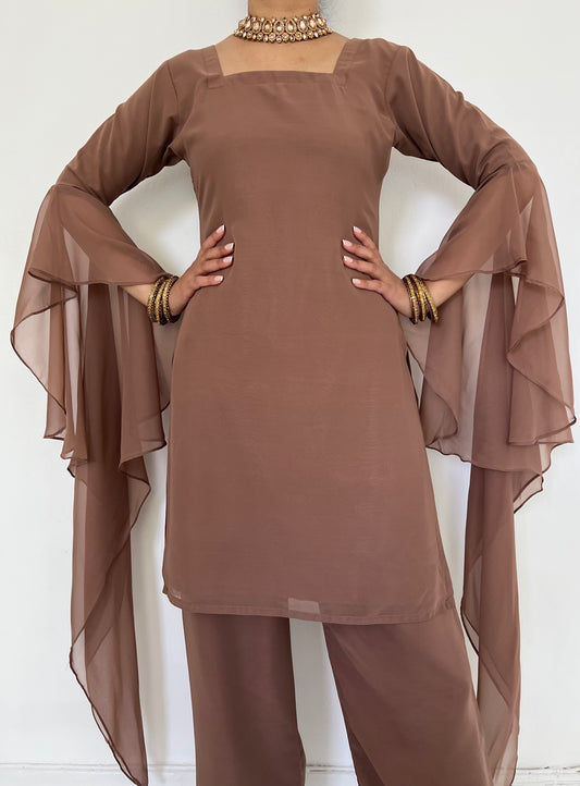 Cascade Sleeve Suit [1-2 Days Delivery]