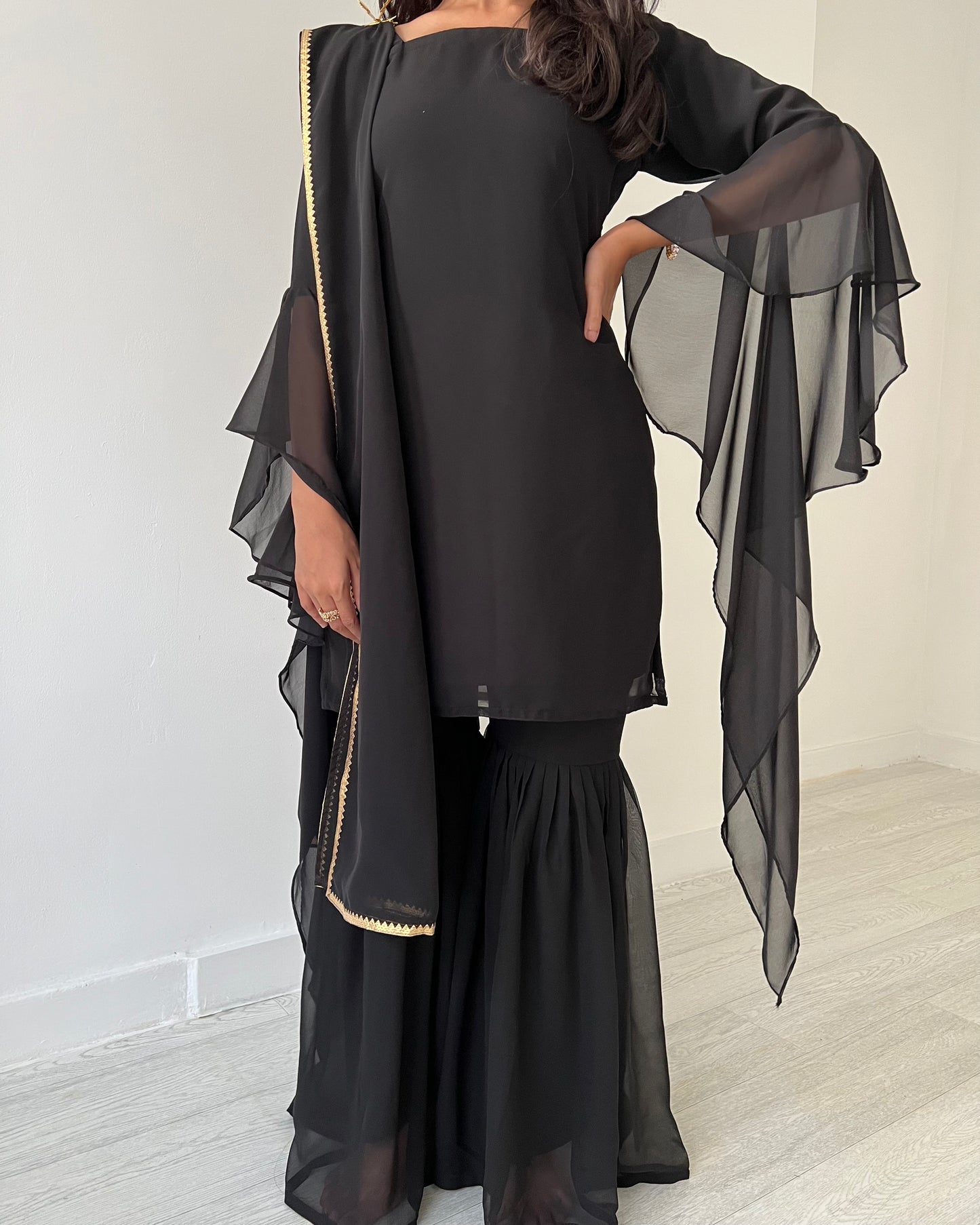 Cascade Gharara Set [1-2 Days Delivery]